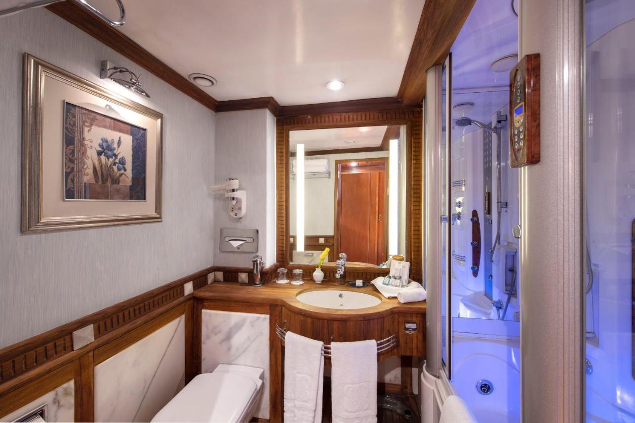 Sonesta St George Nile Cruise - Luxor To Aswan 4 Nights From Monday To Friday Hotel Exterior photo