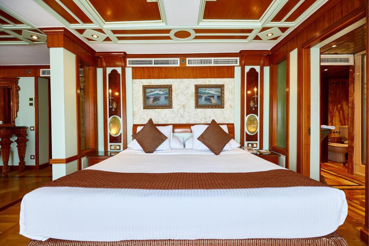Sonesta St George Nile Cruise - Luxor To Aswan 4 Nights From Monday To Friday Hotel Exterior photo